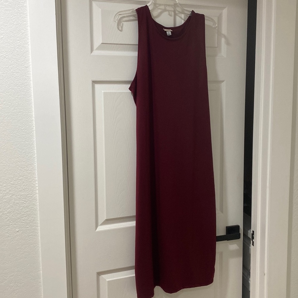 A. New. Day Midi Tank Dress